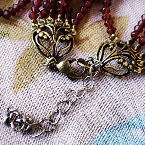 Faceted Dark Red Bohemian Teardrop Garnet 6 Strand Bicone Beads Necklace EUC - Picture 6 of 8